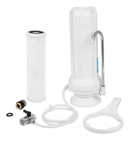 Filtro purificador doméstico de sobremesada, cuerpo blanco con canilla cromada, para conectar a la canilla.